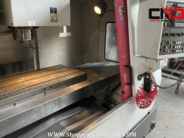 دو عدد فرز سی ان سی سه محور YANG SMV 1000 ساخت تایوان