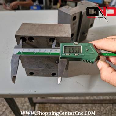 بیس هولدر تراش سی ان سی Hyundai HIT 30 S